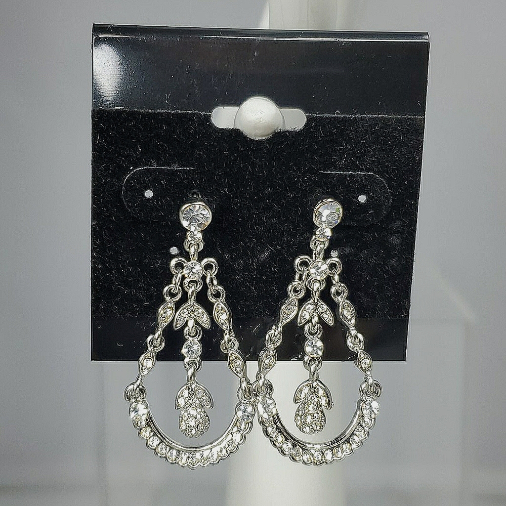 Bijou drive rhinestone dangle pierced earrings